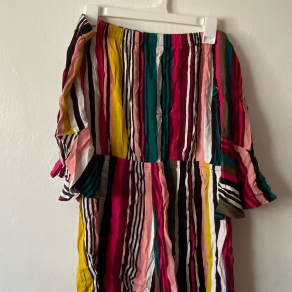 Express Romper - Picture 3 of 10